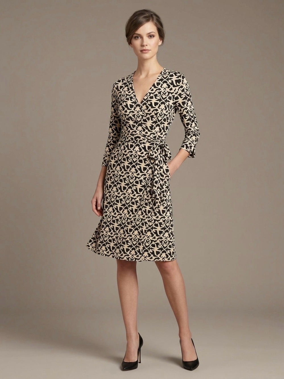 Diane von Furstenberg Julian Silk Wrap Dress Geometric Women’s 10 Rare Print